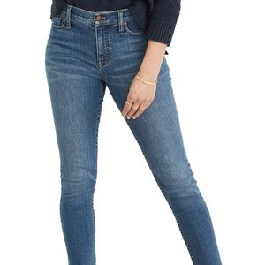 Madewell 9” High-Rise Skinny Crop Jeans
